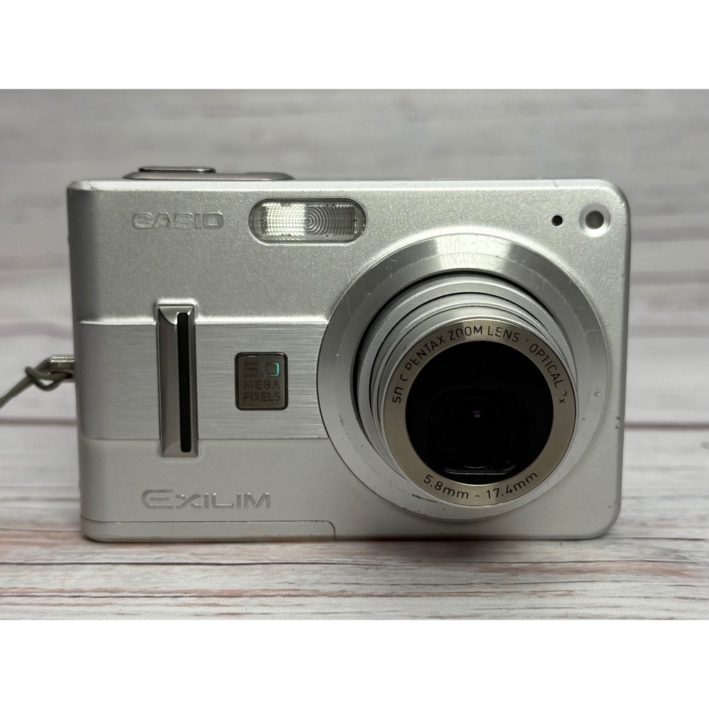 Casio Exilim EX-Z57 5.0MP Digital Camera Silver SMC Pentax Zoom Lens Vintage Y2K
